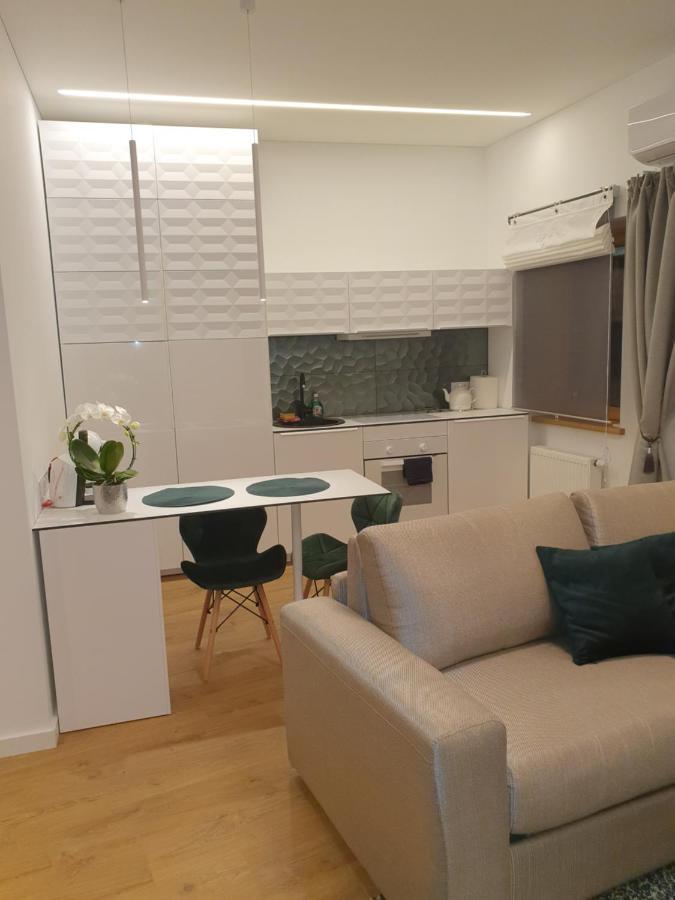 Smaragdo Apartamentai Kaunas Eksteriør billede