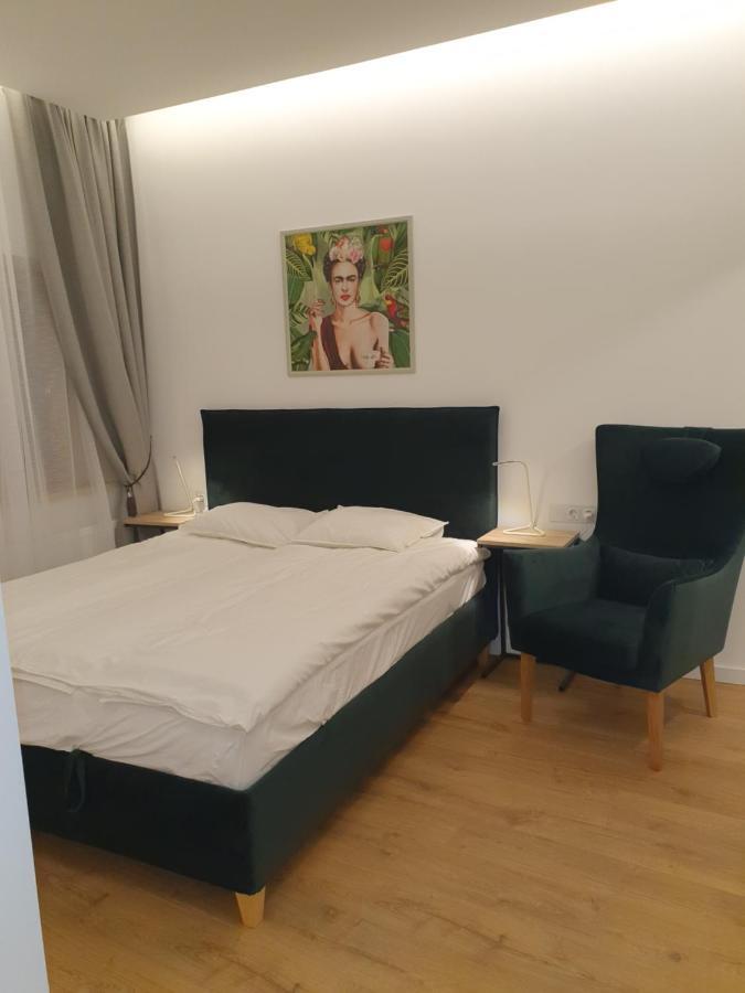 Smaragdo Apartamentai Kaunas Eksteriør billede